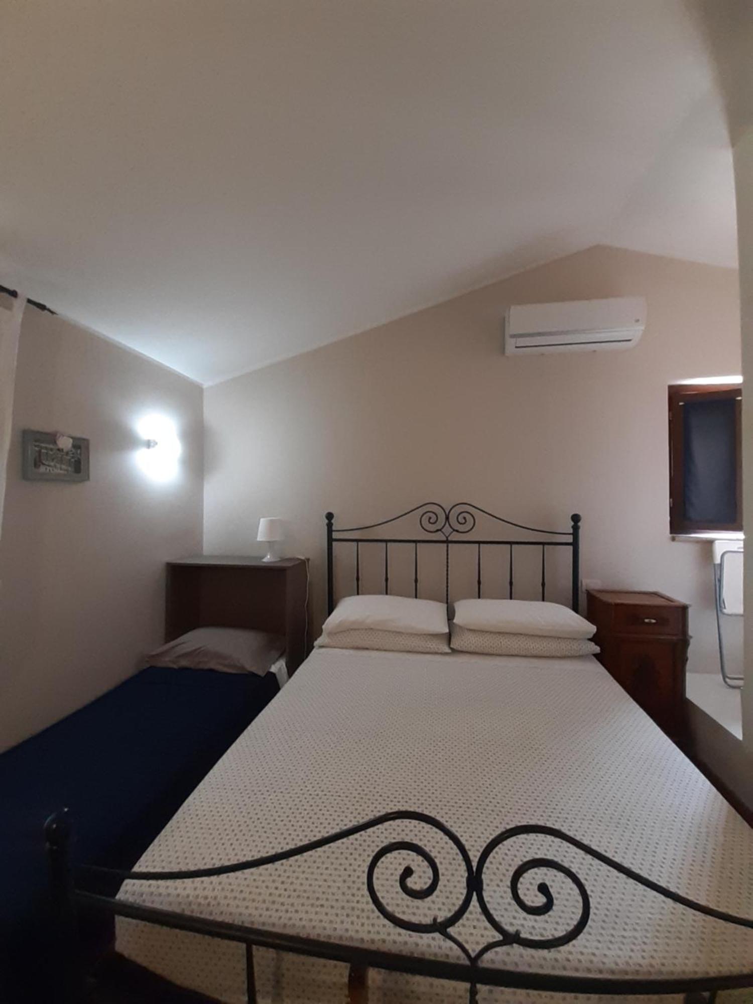 B&B La Casa Di Alice Foligno Cameră foto